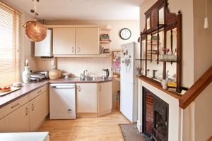 Kitchen- click for photo gallery